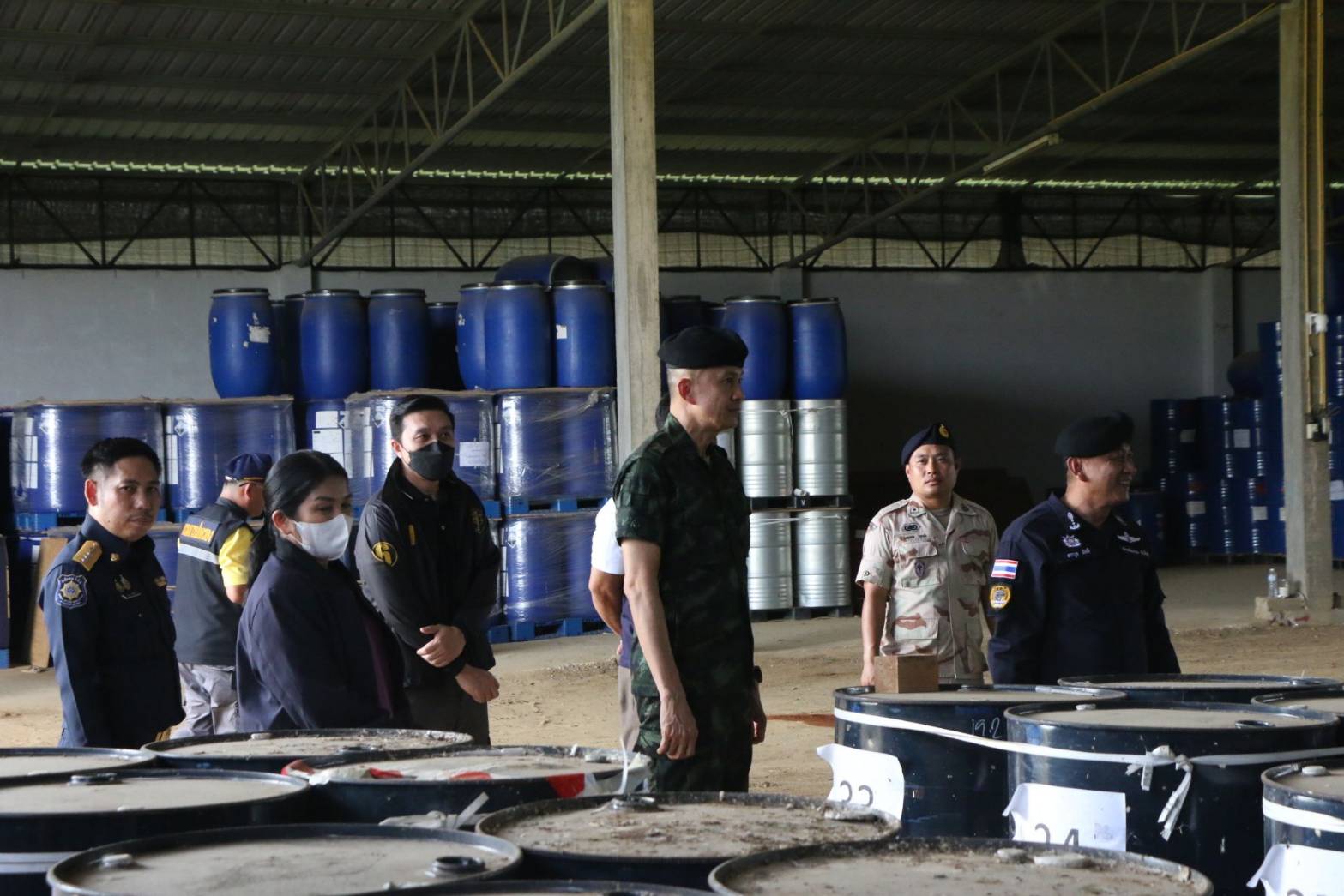 ผบ.นบ.ยส.35 ลงพื้นที่จังหวัดตาก เพื่อขับเคลื่อนแผนปฏิบัติการ “Seal Stop Safe” ตามยุทธศาสตร์แก้ไขปัญหายาเสพติดในพื้นที่แนวชายแดนภาคเหนือ ผบ.นบ.ยส.35 ลงพื้นที่จังหวัดตาก เพื่อขับเคลื่อนแผนปฏิบัติการ “Seal Stop Safe” ตามยุทธศาสตร์แก้ไขปัญหายาเสพติดในพื้นที่แนวชายแดนภาคเหนือ